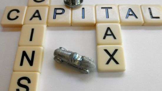 Налог на выведенный капитал: Рада призвала КМУ убедить МВФ в его необходимости