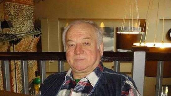 Русский посол в Британии просит организовать ему встречу со Скрипалем