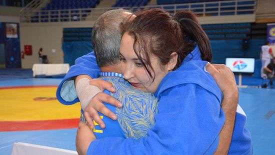 Украина завоевала 19 медалей на ЧЕ по самбо