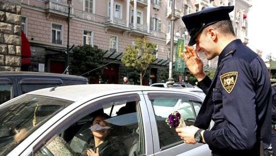 В Тбилиси начала работать «туристическая» полиция