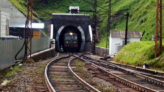 «Укрзализныця» назвала дату открытия Бескидского тоннеля