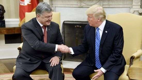 У Порошенко назвали фейком информацию о встрече с Трампом за деньги