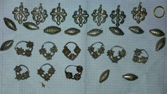 В Украине разоблачили международную группу контрабандистов (ФОТО украшений времен Киевской Руси)