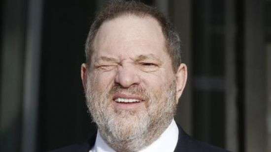 В Нью-Йорке арестовали известного кинопродюсера Харви Вайнштейна (ВИДЕО)