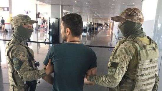 В аэропорту «Борисполь» иранец сообщил пограничникам, что он террорист