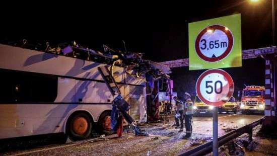 В Будапеште автобус с украинцами попал в ДТП, пострадали 27 человек (ФОТО)