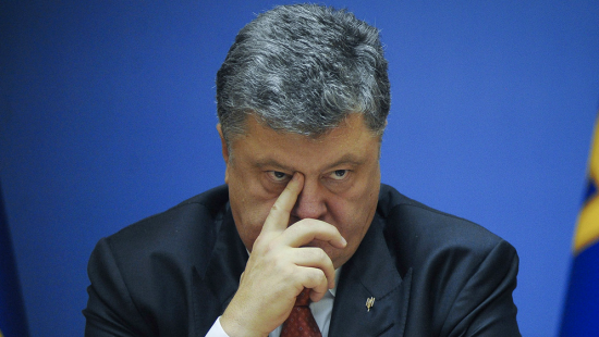 Страна устала: Пост УКРОПа о невыполненных обещаниях президента Порошенко стал хитом соцсетей