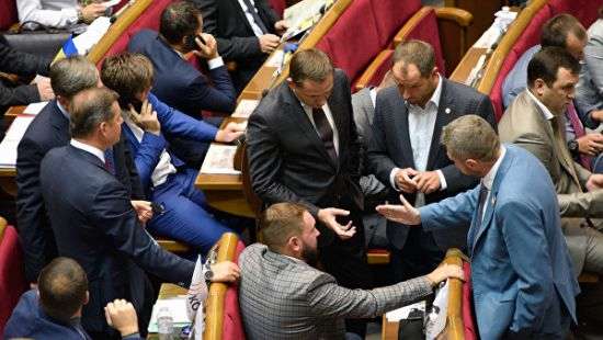 Выяснилось, сколько тендеров выиграли компании нардепов