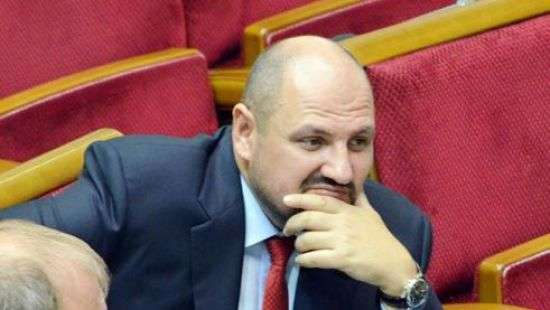 Суд оставил под арестом имущество Розенблата