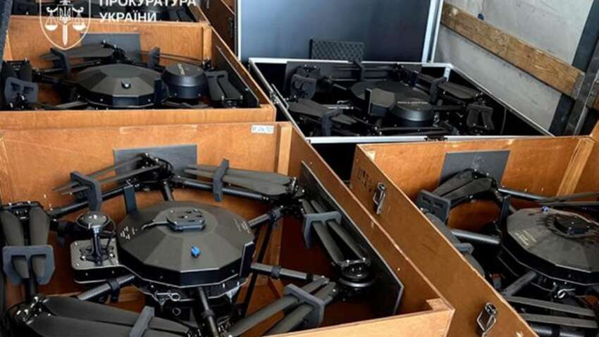 Схема поражает цинизмом: из проекта "Армия дронов" систематически воровали дроны