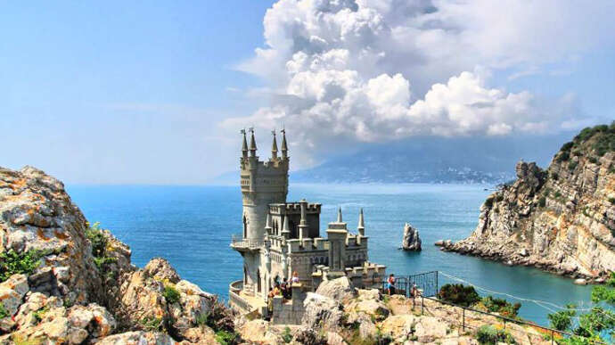 Ворог охороняє Крим краще, ніж більшість територій РФ: названо причини Ворог охороняє Крим краще, ніж більшість територій РФ: названо причини