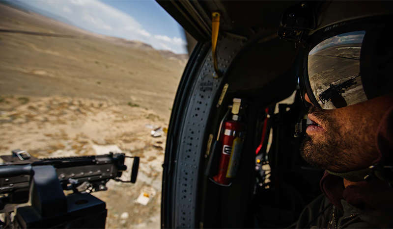 Його навчали військові США, а він викрав вертоліт і зрадив їх