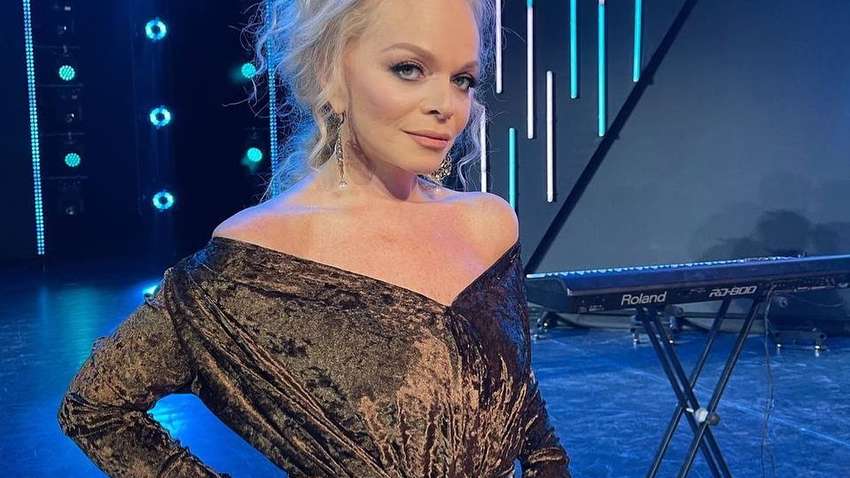 Українські пранкери розвели на мільйони знамениту співачку-путіністку: суд ухвалив несподіване рішення