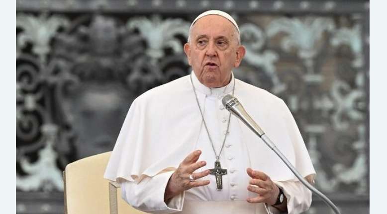 Ватикан на межі краху: Папа Римський говорить про "серйозні проблеми"