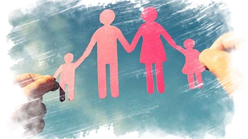 В Україні гострий дефіцит патронатних батьків: соцслужби закликають допомогти дітям, які потрапили в біду 