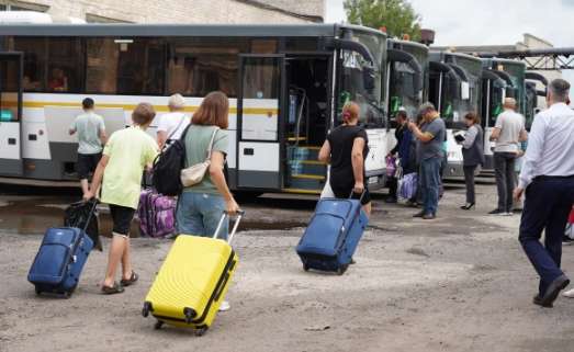 Не знайшли місця у Росії: росіян з Курської області евакуйовують на територію України Не знайшли місця у Росії: росіян з Курської області евакуйовують на територію України
