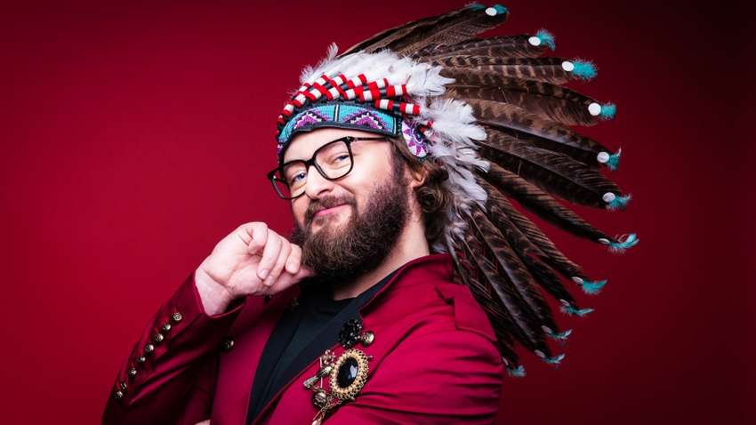 Неизвестные напали на певца DZIDZIO: появились подробности