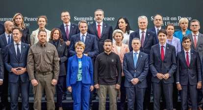 Лавров назвал "причины", почему РФ проигнорирует второй саммит мира 