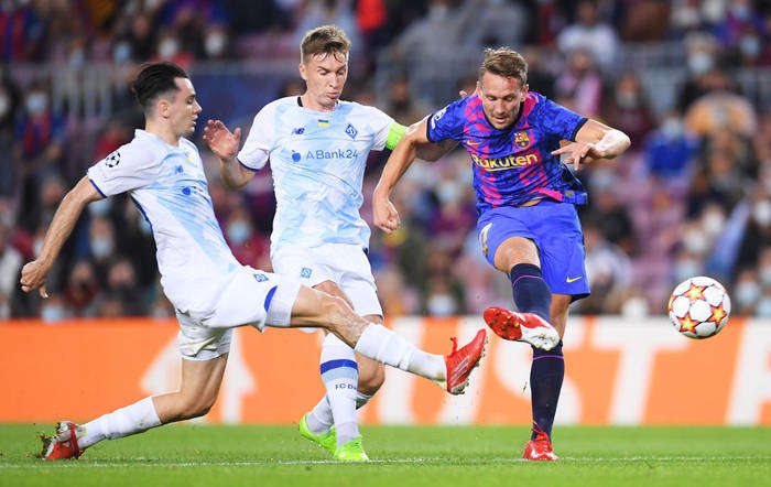 «Динамо» проиграло «Барселоне», но вмешалась «Бавария»: у украинцев появился шанс «Динамо» проиграло «Барселоне», но вмешалась «Бавария»: у украинцев появился шанс