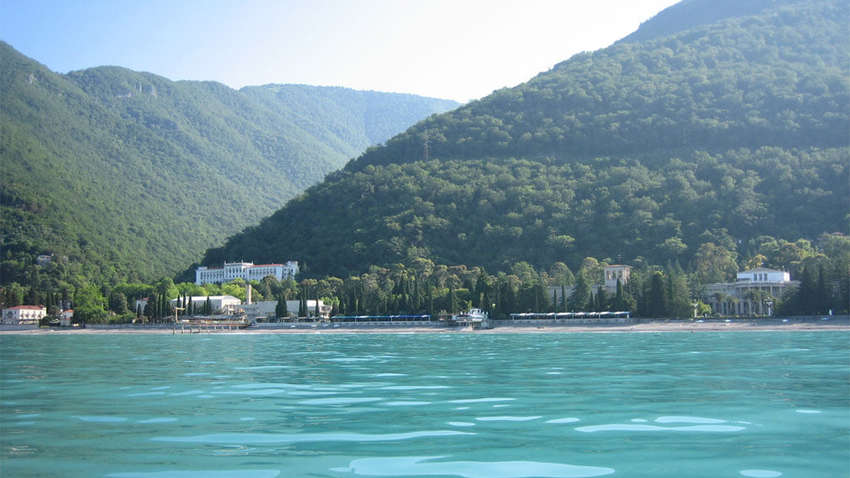 Бархатный сезон по-украински: в каких курортах юга самое теплое море в сентябре