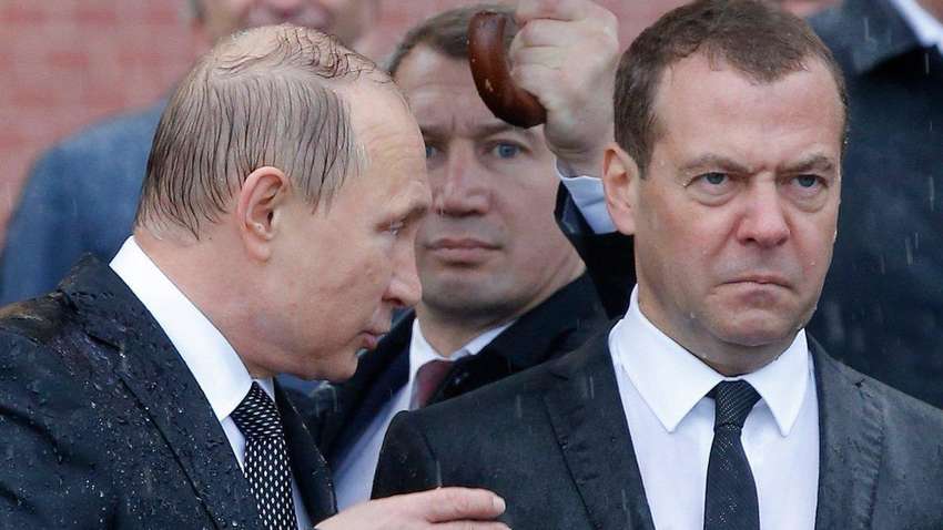 Путин попал в черный список: реакция Медведева Путин попал в черный список: реакция Медведева