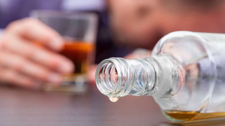 Как помочь организму справиться с алкогольным отравлением Как помочь организму справиться с алкогольным отравлением