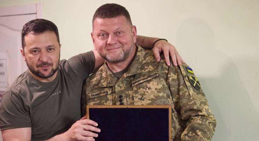 Что повлияло на решение Зеленского снять Залужного: как отреагировали украинцы и Запад