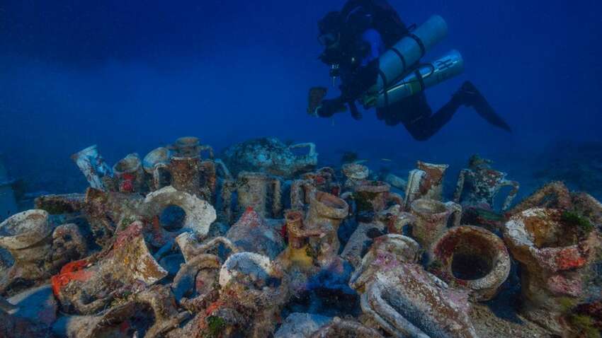 Артефакти пролежали на дні 2000: археологи розповіли про шокуючу знахідку