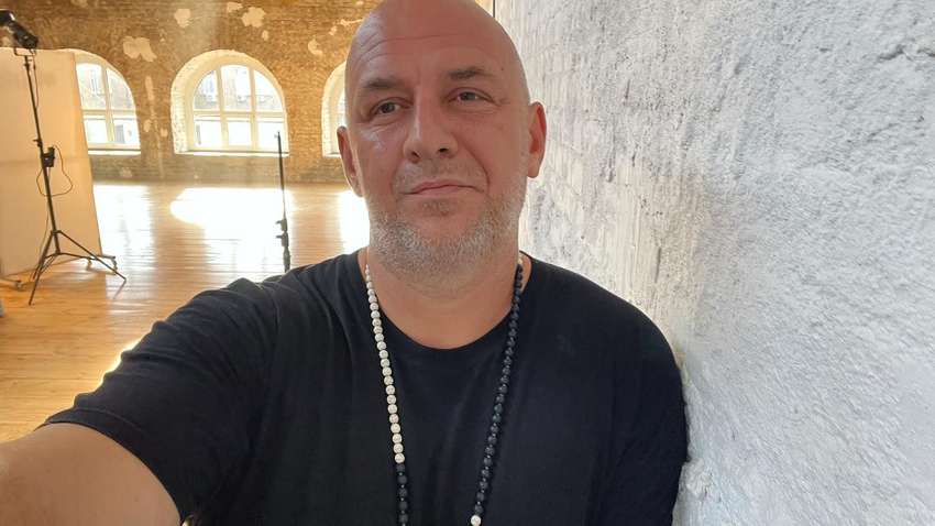 Весело проводил время в элитном ресторане: показали, как Потап развлекается в Дубае с россиянами (ВИДЕО) Весело проводил время в элитном ресторане: показали, как Потап развлекается в Дубае с россиянами (ВИДЕО)