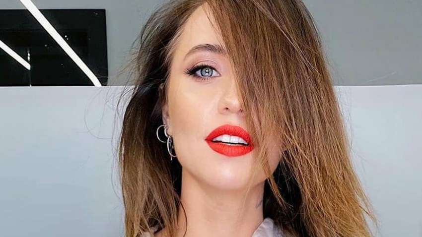 Дорофеева блеснула фигурой в костюме за 21 тысячу гривен (ФОТО)