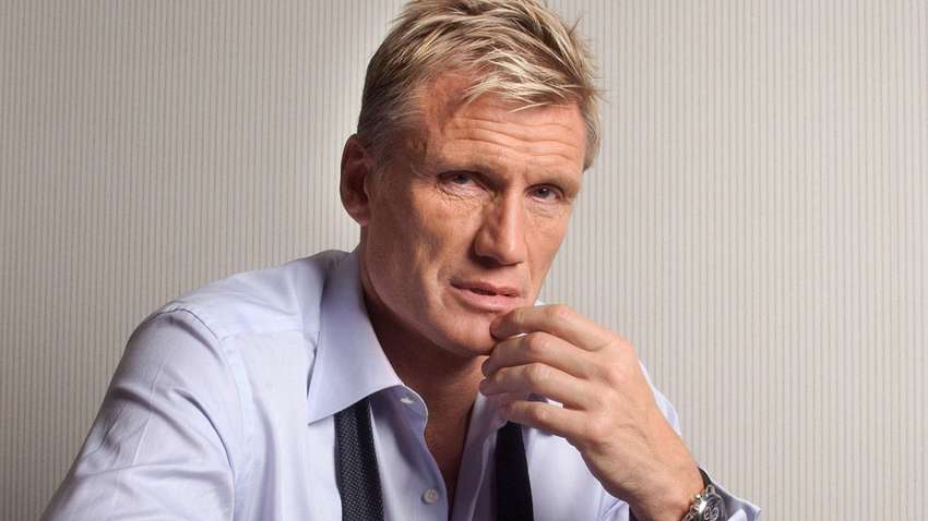 62-летний Дольф Лундгрен показал миру свою молодую возлюбленную