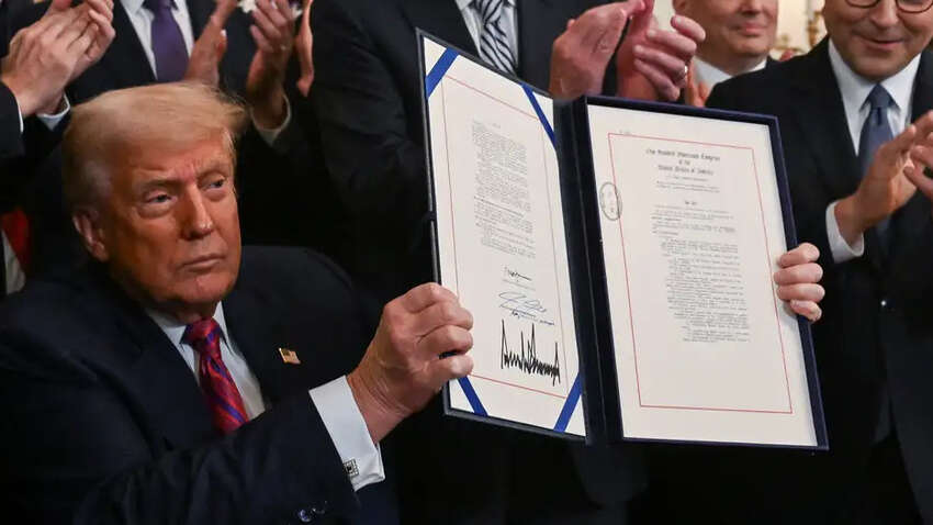 Трамп таки зважився на цей крок: яке рішення ухвалено щодо криптовалюти в США Трамп таки зважився на цей крок: яке рішення ухвалено щодо криптовалюти в США