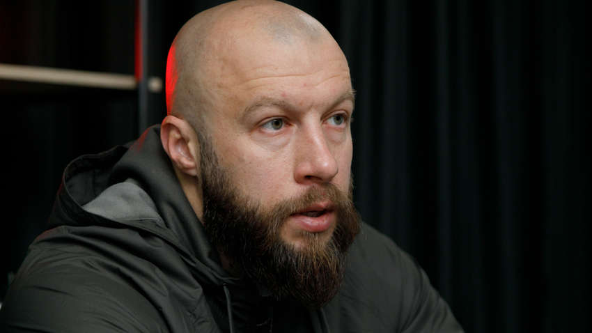 "Враг уже за несколько километров до Днепропетровской области, и всем пох***": военный назвал главные проблемы в Украине