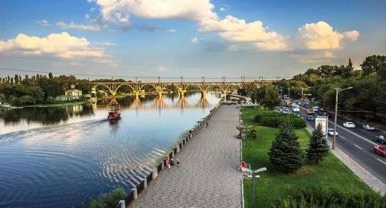 Осталось от 7 до 16 км: россияне разными путями приближаются к Днепропетровщине 