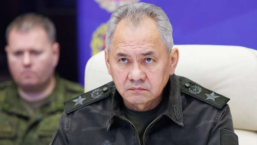 У Шойгу пренебрежительно прокомментировали выдачу ордера на его арест  У Шойгу пренебрежительно прокомментировали выдачу ордера на его арест