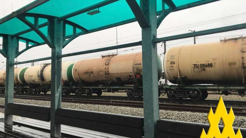 Движение "Атеш" говорит о подготовке россиян к масштабной военной операции: обнаружили 30 цистерн с топливом в Крыму