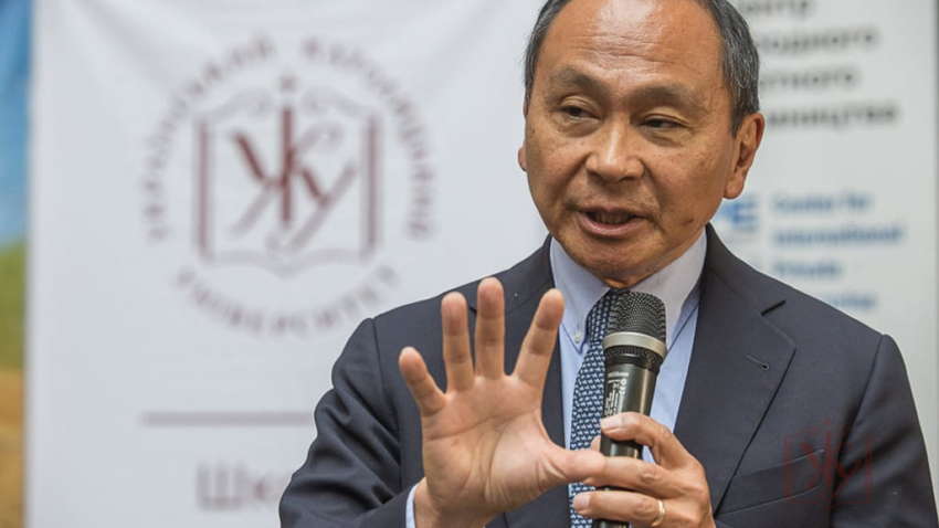 Фукуяма раскритиковал Венгрию и объяснил, в чем Украина лучше