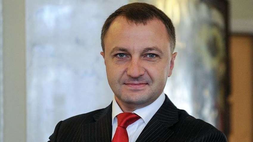 Кремінь про російську для військових: За кавою можна, в окопах – ні   