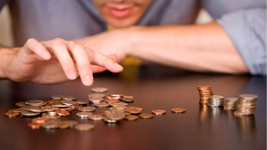 Такого удара от Рады украинцы не переживут: нардепов разгромили за тотальное предательство