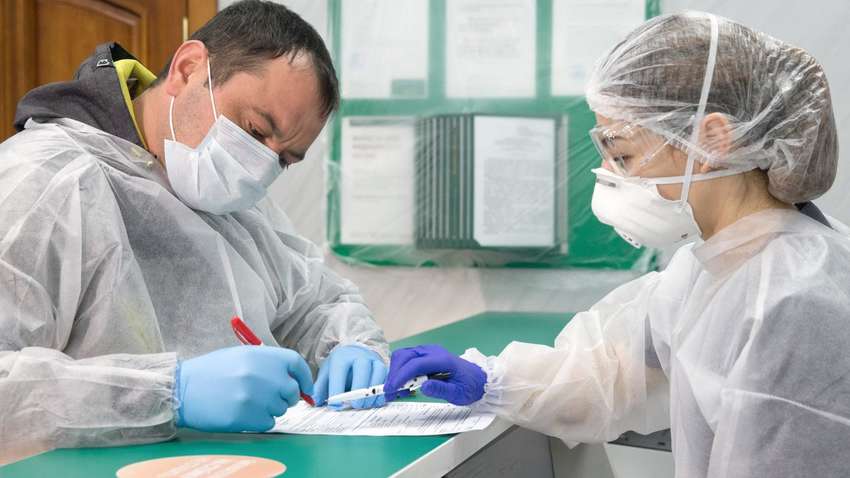 Нова статистика коронавірусу 17 квітня: кількість смертей в Україні продовжує зростати