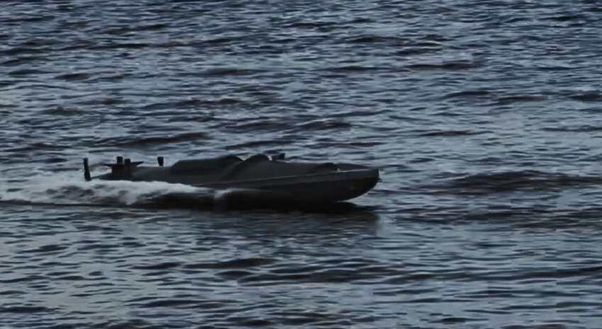 Способны ли украинские дроны уничтожить флагман российского флота – о чем говорят повторные атаки