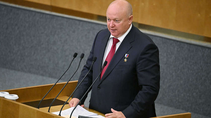 В Госдуме по-хамски ответили Подоляку: что произошло В Госдуме по-хамски ответили Подоляку: что произошло