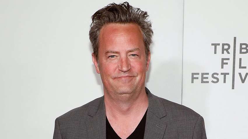 Звезда "Друзей" выпустил серию одежды в поддержку борьбы с коронавирусом Звезда "Друзей" выпустил серию одежды в поддержку борьбы с коронавирусом