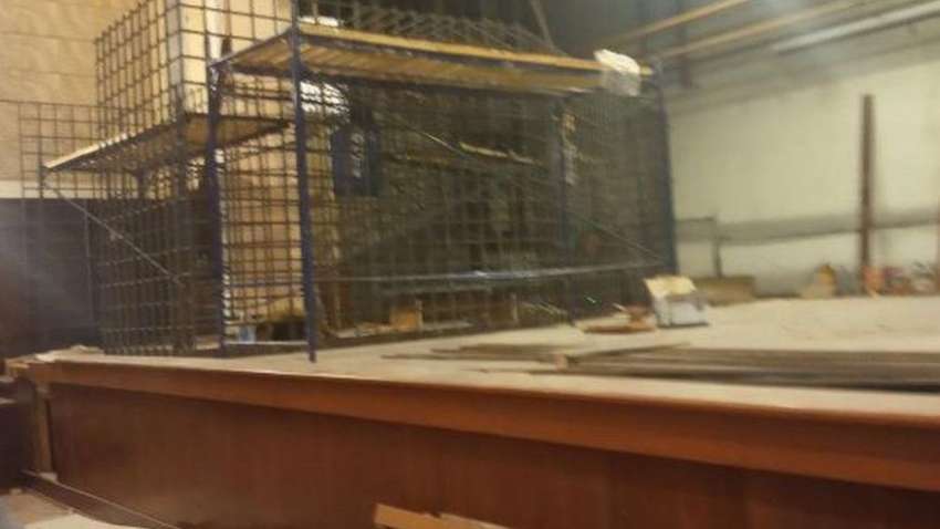 Збирають клітки у філармонії: окупанти у Маріуполі планують провести показовий "суд" над військовополоненими