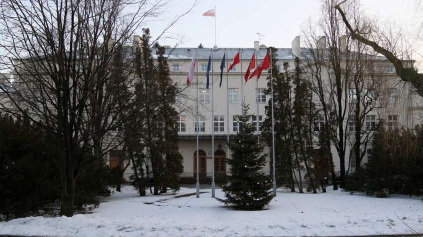 Скандал в Минобороны: кого задержали Скандал в Минобороны: кого задержали