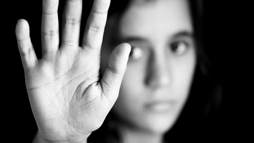 Одесского активиста обвиняют в изнасиловании несовершеннолетней 