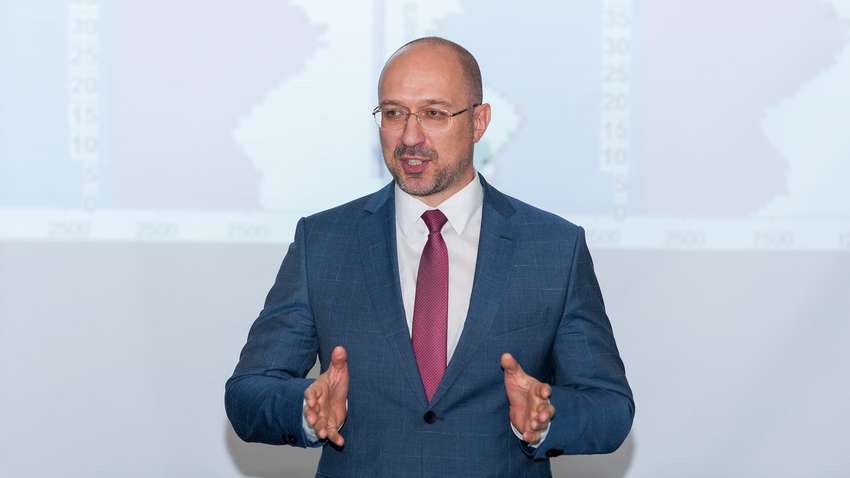 Шмыгаль озвучил рецепт спасения экономики Украины от дефолта