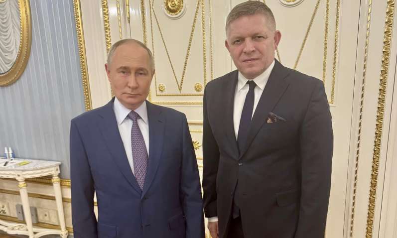 Після зустрічі з Путіним Фіцо зробив заяву щодо війни в Україні Після зустрічі з Путіним Фіцо зробив заяву щодо війни в Україні