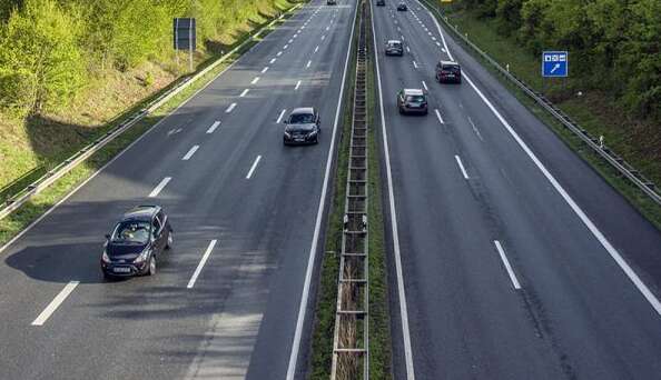 На автобане в Германии установили новый рекорд скорости