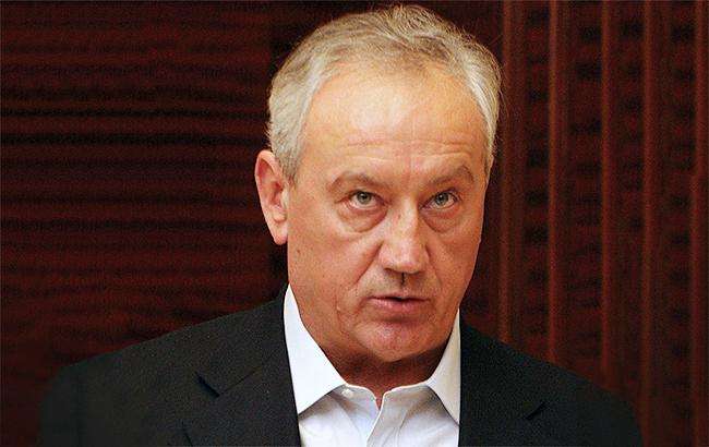 Бізнесмен Димінський ховається від слідства, а його кримінальна справа «тікає» від одних правоохоронців до інших 